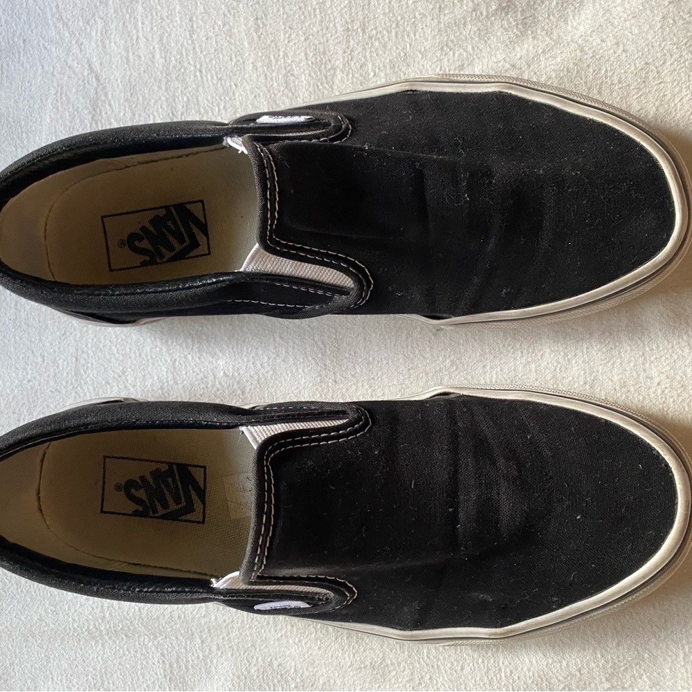 Black Vans